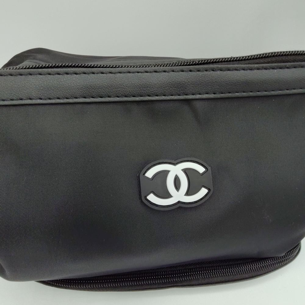 CHANEL Beaute Black Nylon Travel Case Zip Bottom Organizer Dust Bag VIP GWP Bag - Picture 2 of 12
